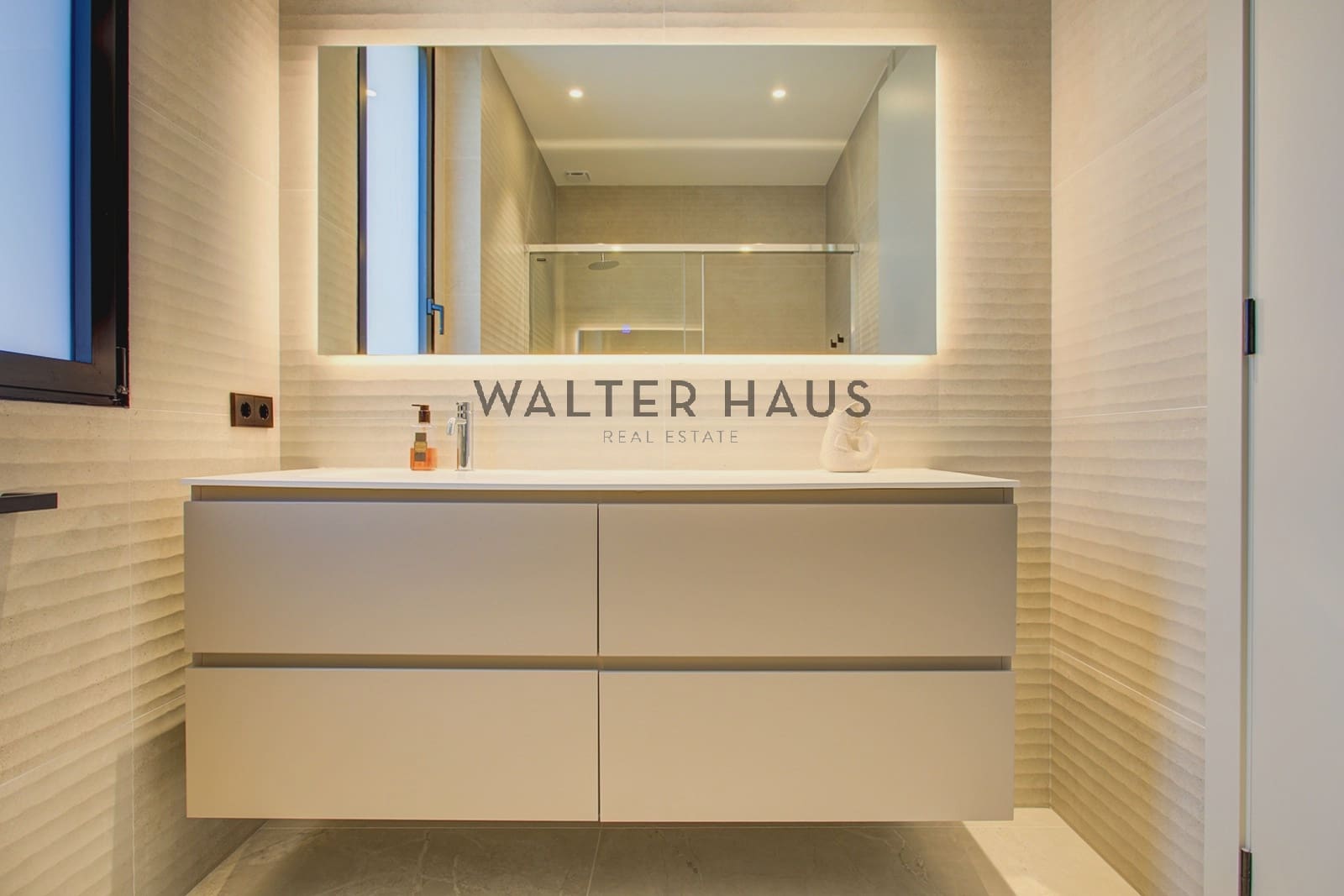 4 slaapkamer Villa te huur in Calonge i Sant Antoni - € 21.000 (Ref: 8062628)