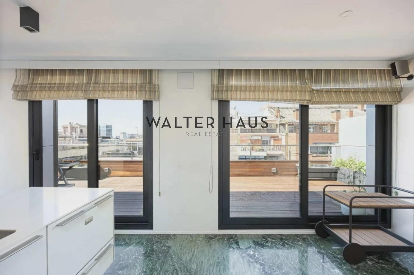 5 soveværelse Penthouse til leje i Barcelona by med swimmingpool - € 8.000 (Ref: 8129085)