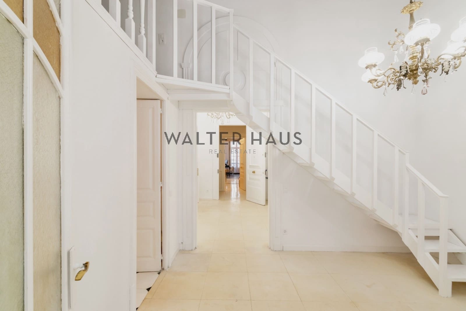 5 soveværelse Lejlighed til salg i Barcelona by med swimmingpool - € 1.600.000 (Ref: 8153027)