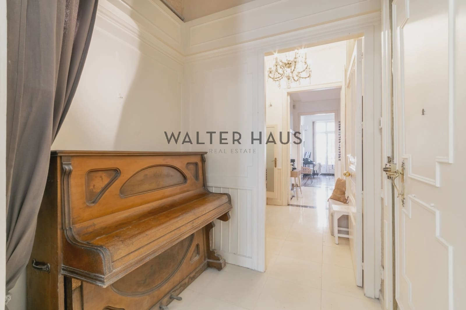 5 soveværelse Lejlighed til salg i Barcelona by med swimmingpool - € 1.600.000 (Ref: 8153027)