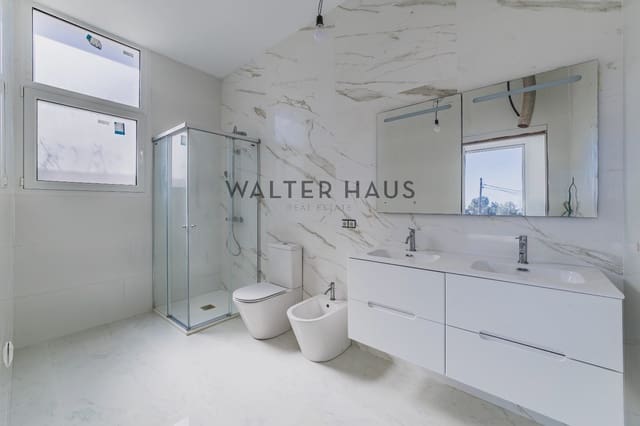 Chalet de 5 habitaciones en Calonge i Sant Antoni en venta con piscina - 995.000 € (Ref: 8176320)