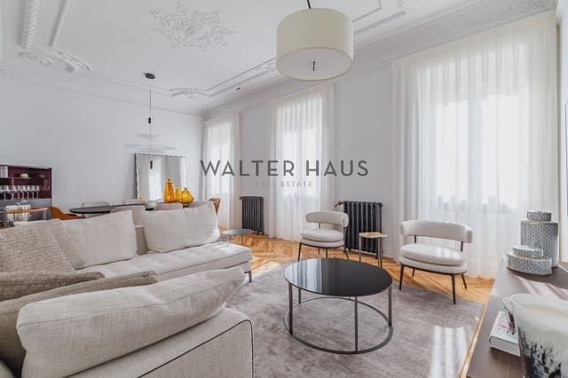 3 bedroom Flat for sale in Trafalgar, Madrid city with pool - € 2,400,000 (Ref: 8221773)