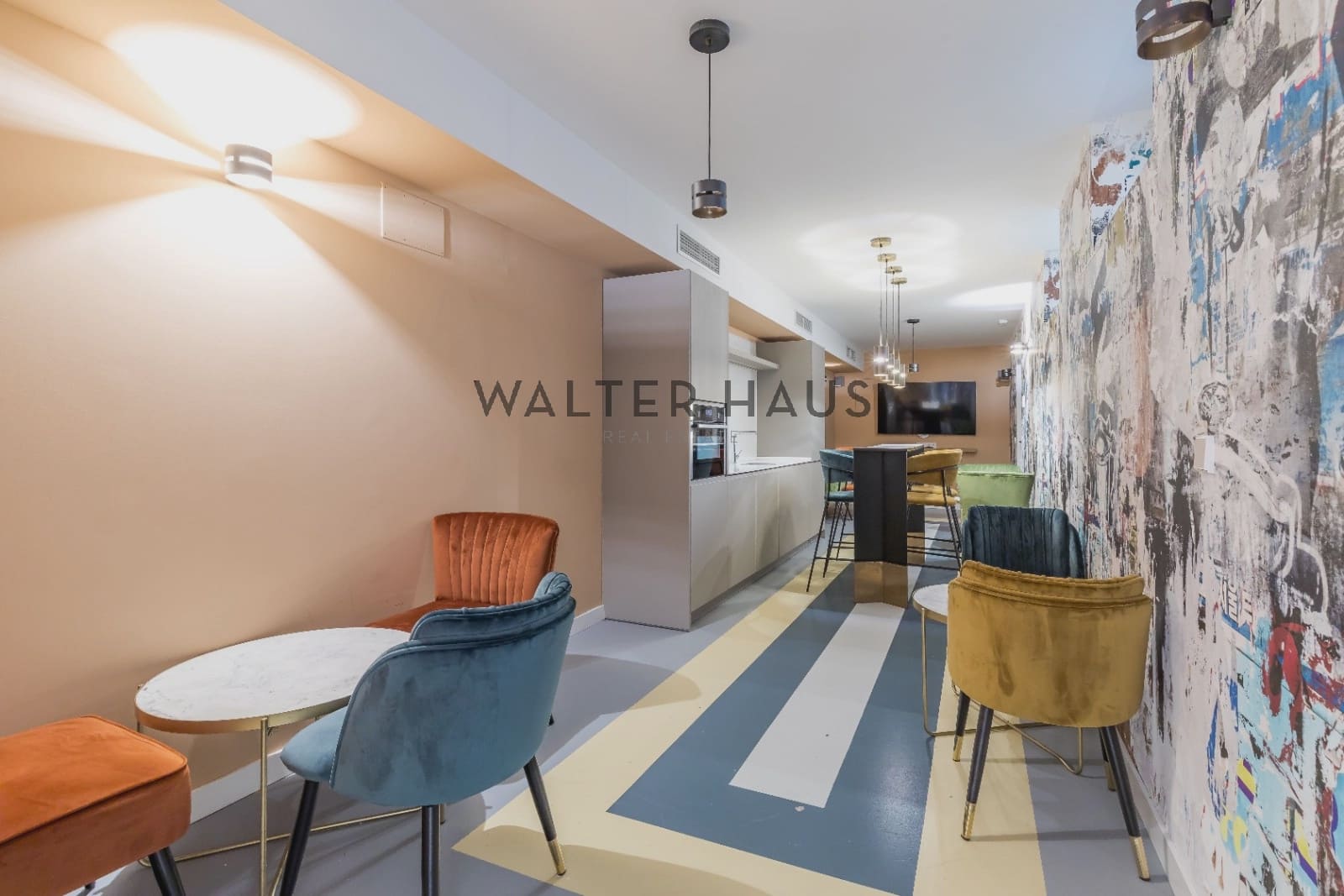 3 bedroom Flat for sale in Madrid city with pool - € 2,400,000 (Ref: 8221773)