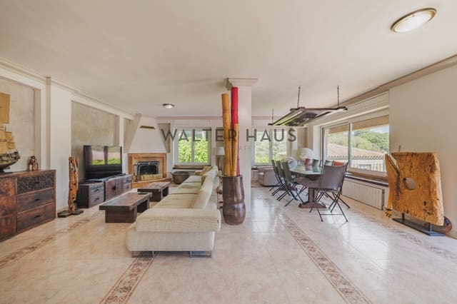 4 bedroom Villa for sale in Calonge i Sant Antoni with pool - € 1,700,000 (Ref: 8223864)