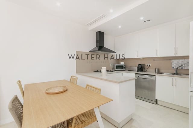 2 chambre Appartement à vendre à Diagonal Mar i El Front Marítim del Poblenou, Barcelone ville - 748 000 € (Ref: 8285153)