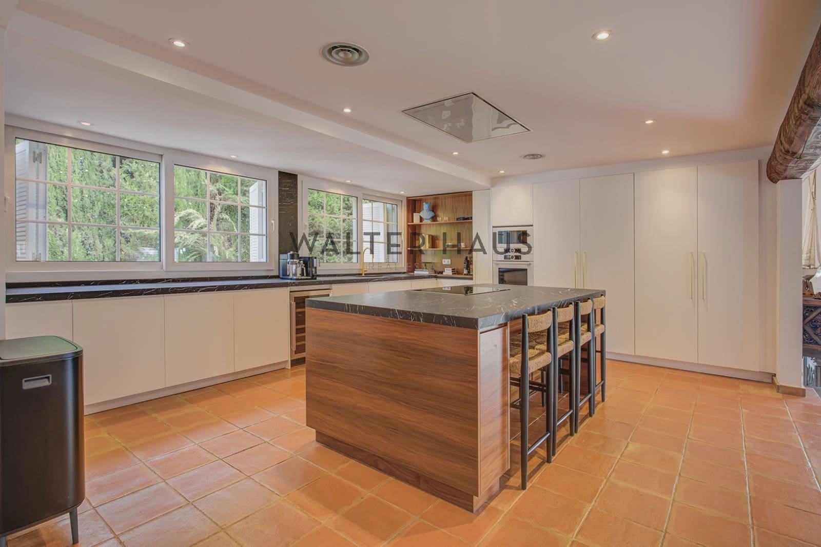 5 slaapkamer Villa te koop in Calonge i Sant Antoni - € 2.250.000 (Ref: 8312772)