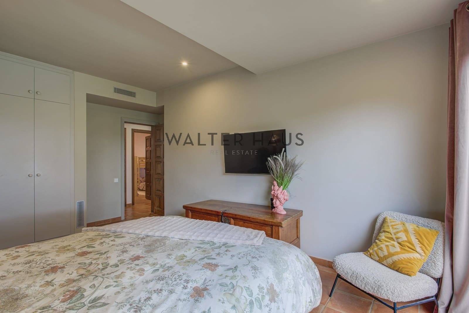5 slaapkamer Villa te koop in Calonge i Sant Antoni - € 2.250.000 (Ref: 8312772)