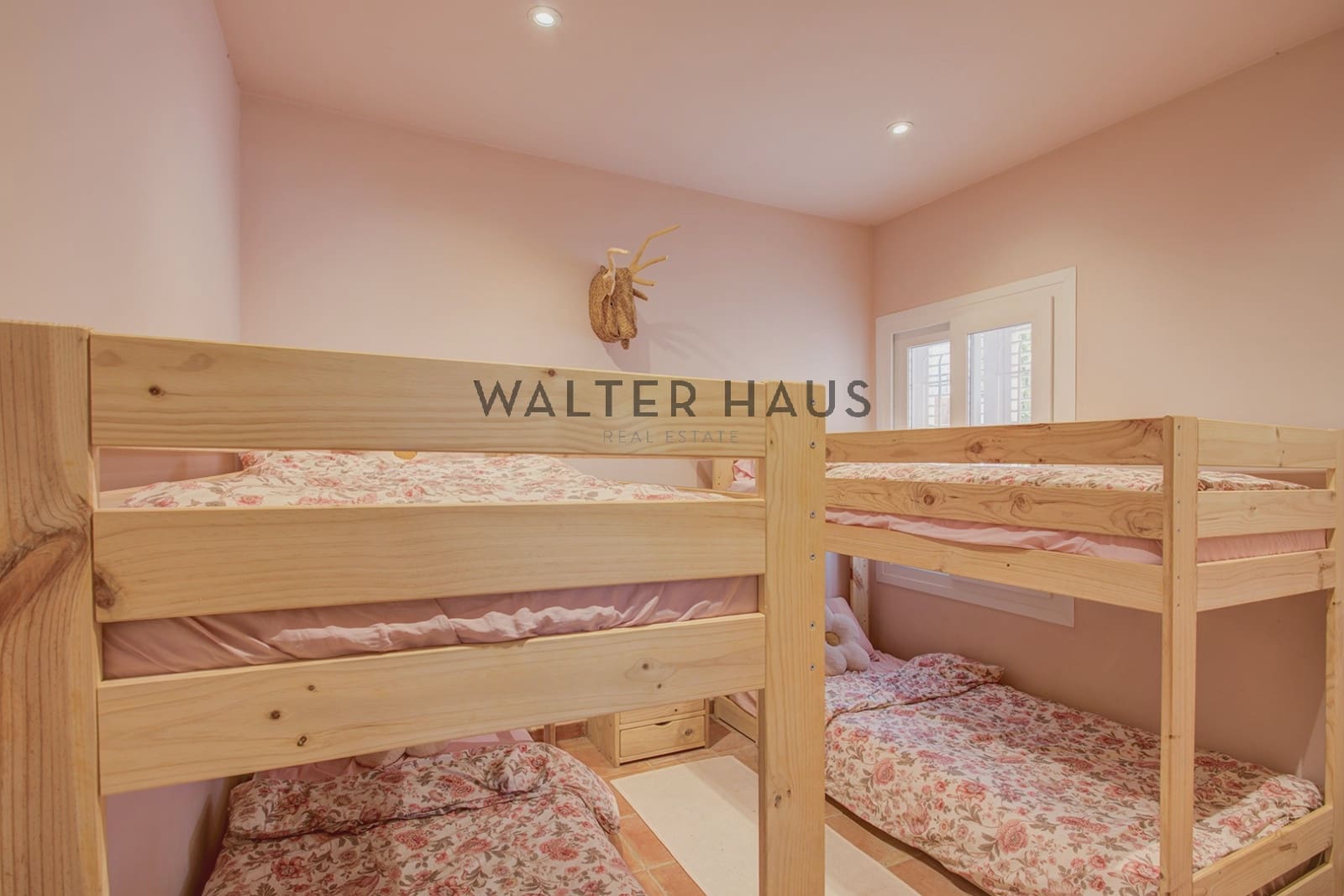 5 slaapkamer Villa te koop in Calonge i Sant Antoni - € 2.250.000 (Ref: 8312772)