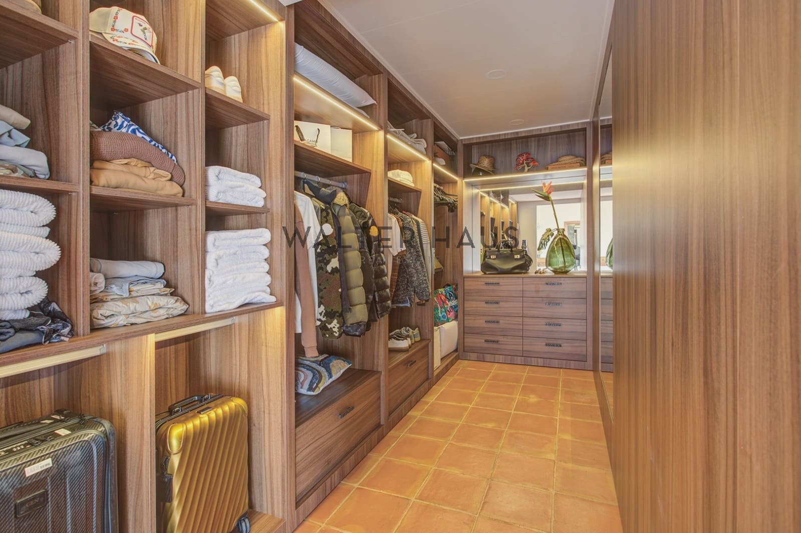 5 slaapkamer Villa te koop in Calonge i Sant Antoni - € 2.250.000 (Ref: 8312772)
