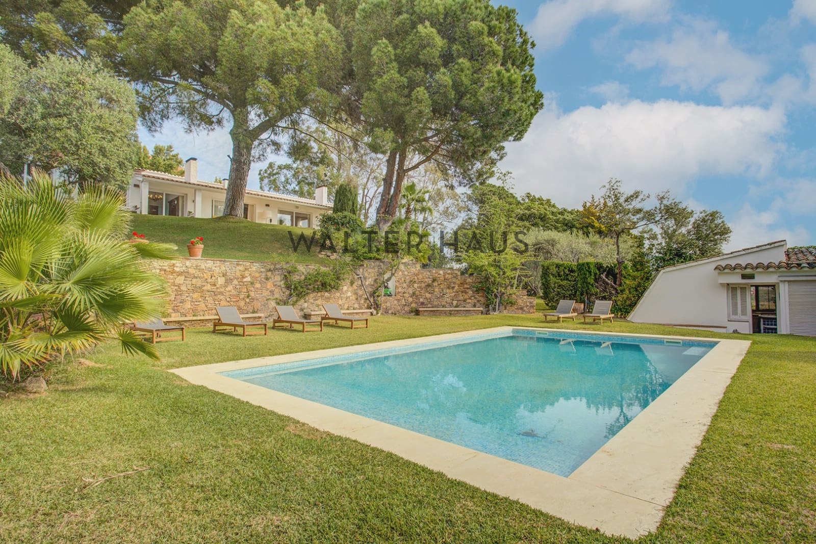 5 slaapkamer Villa te koop in Calonge i Sant Antoni - € 2.250.000 (Ref: 8312772)