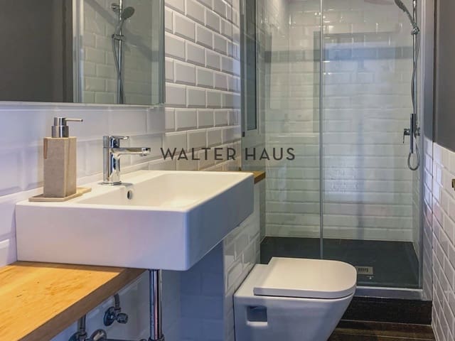 1 quarto Apartamento para arrendar em La Sagrada Família, Barcelona cidade - 1 262 € (Ref: 8329587)