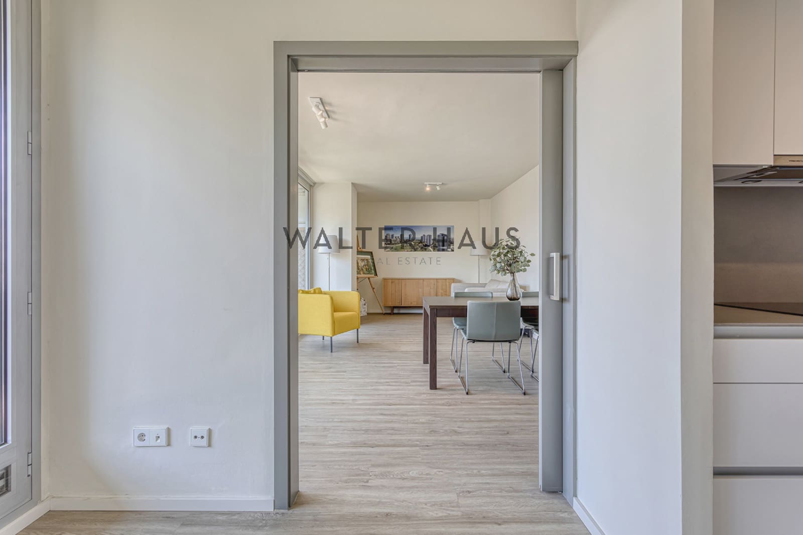 2 soveværelse Lejlighed til salg i Barcelona by med swimmingpool - € 1.300.000 (Ref: 8370191)