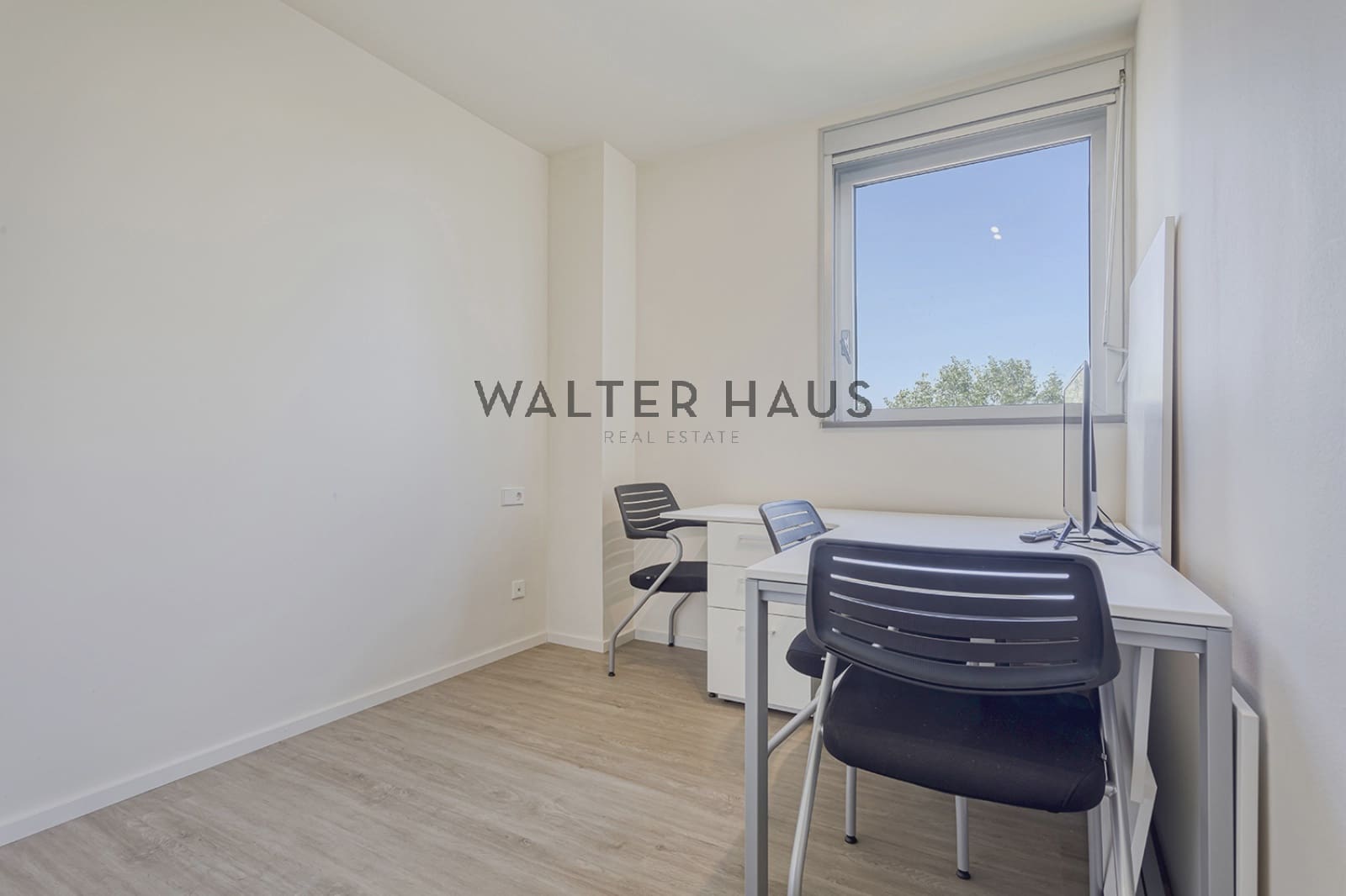 2 soveværelse Lejlighed til salg i Barcelona by med swimmingpool - € 1.300.000 (Ref: 8370191)