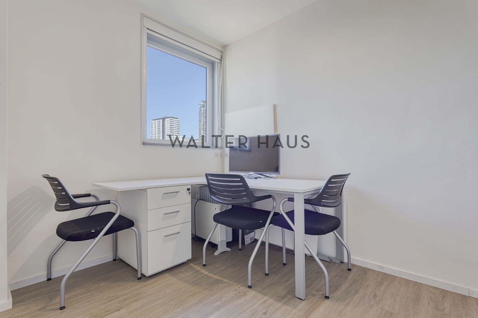 2 soveværelse Lejlighed til salg i Barcelona by med swimmingpool - € 1.300.000 (Ref: 8370191)