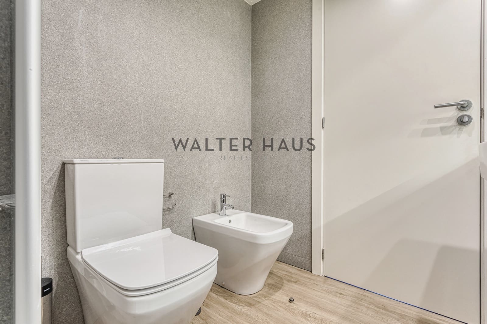 2 soveværelse Lejlighed til salg i Barcelona by med swimmingpool - € 1.300.000 (Ref: 8370191)