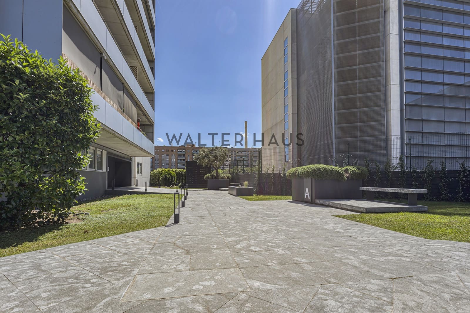 2 soveværelse Lejlighed til salg i Barcelona by med swimmingpool - € 1.300.000 (Ref: 8370191)