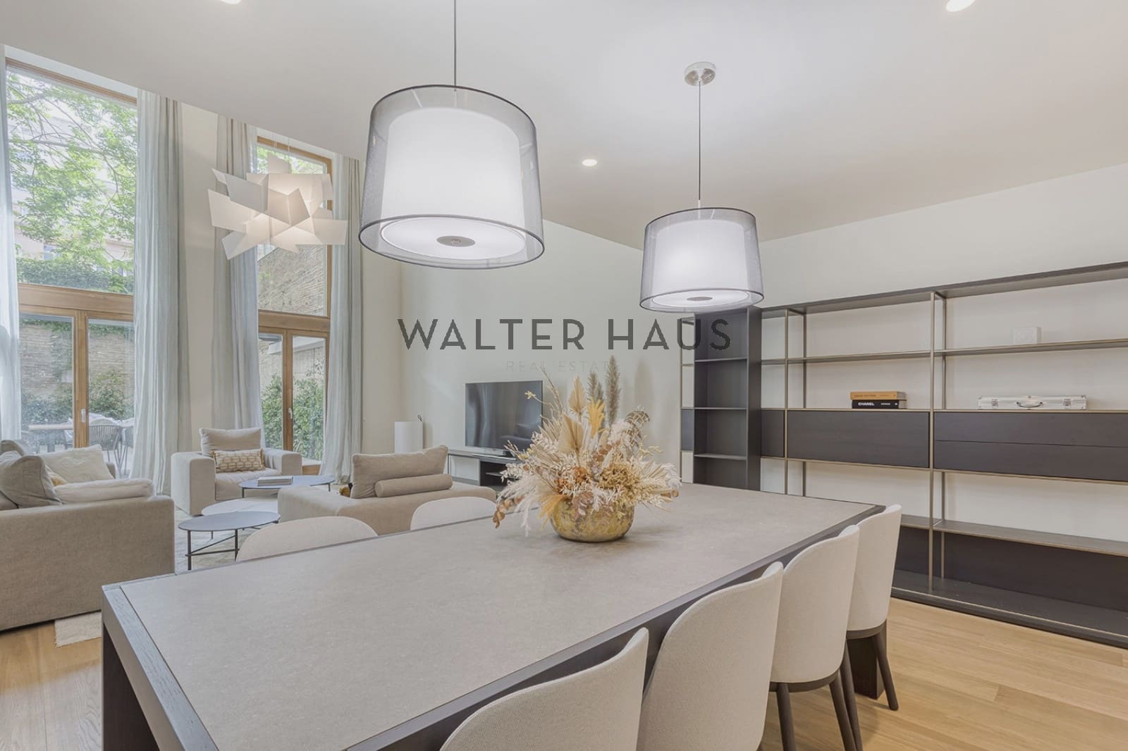 3 bedroom Apartment for sale in Barcelona city - € 2,158,000 (Ref: 8383603)