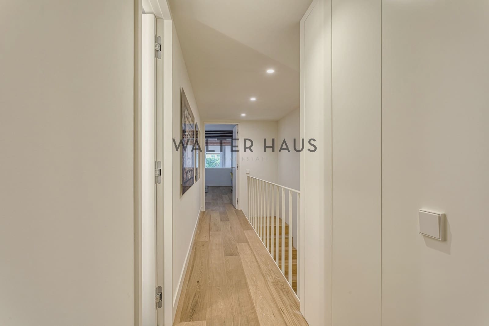 3 bedroom Apartment for sale in Barcelona city - € 2,158,000 (Ref: 8383603)