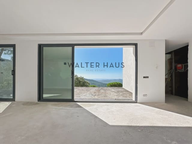 3 camera da letto Villa in vendita in Santa Cristina d'Aro con piscina - 795.000 € (Rif: 8396174)