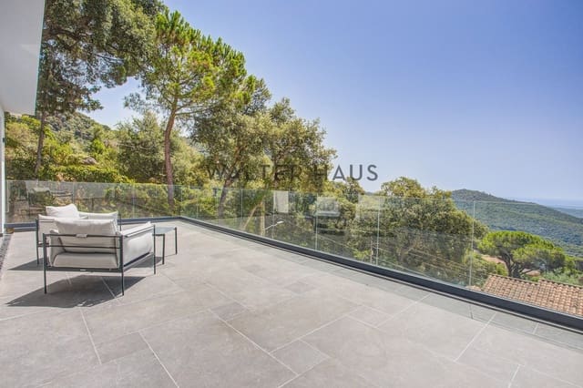 3 soveværelse Villa til salg i Santa Cristina d'Aro - € 945.000 (Ref: 8396174)