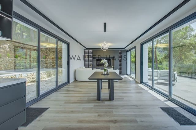 3 soveværelse Villa til salg i Santa Cristina d'Aro - € 945.000 (Ref: 8396174)