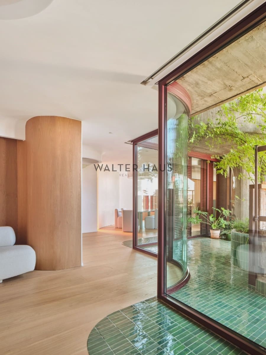 4 bedroom Apartment for sale in Madrid city with pool - € 3,500,000 (Ref: 8404091)