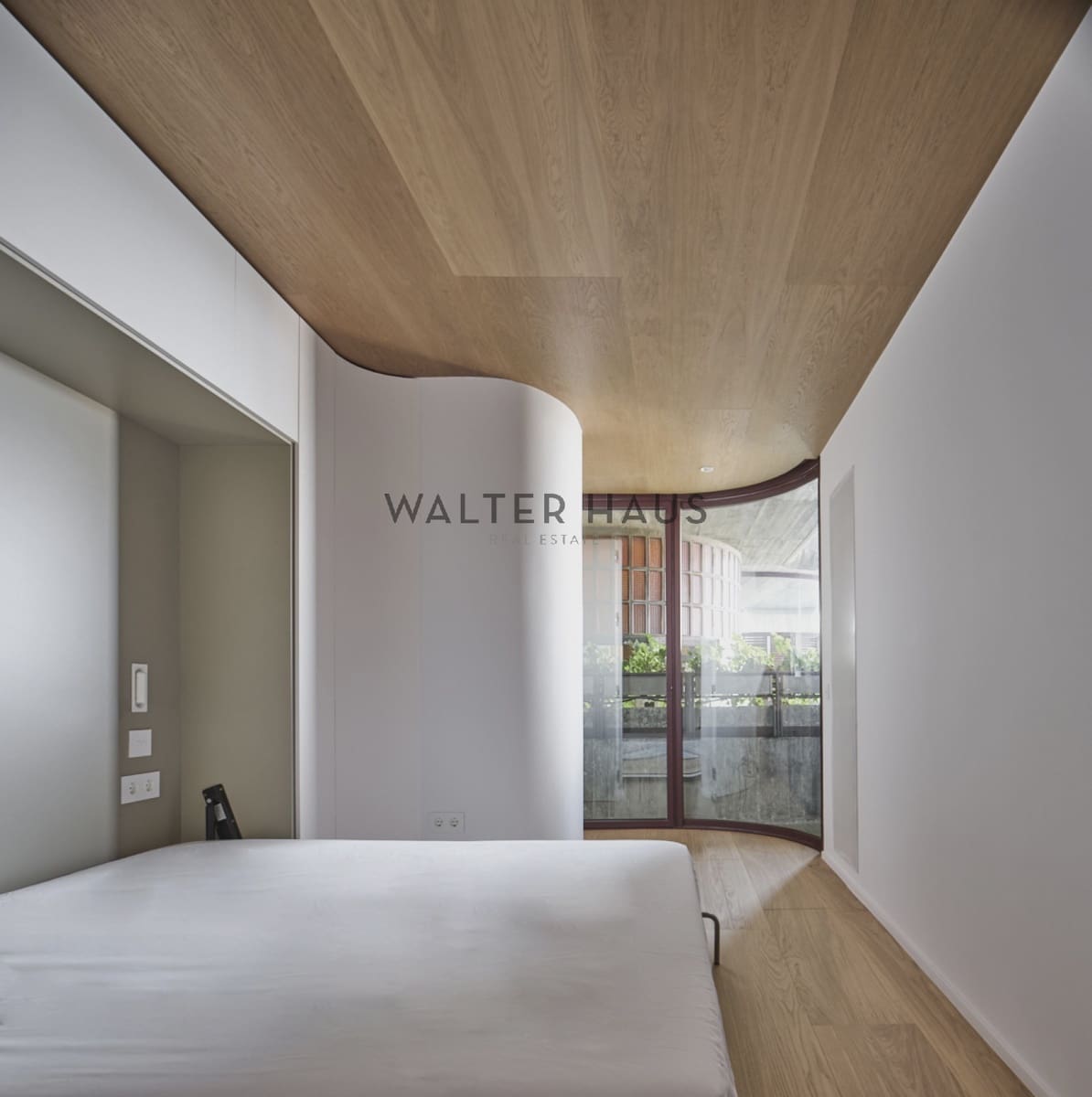 4 bedroom Apartment for sale in Madrid city with pool - € 3,500,000 (Ref: 8404091)