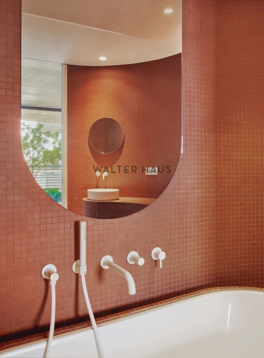 4 bedroom Apartment for sale in Madrid city with pool - € 3,500,000 (Ref: 8404091)