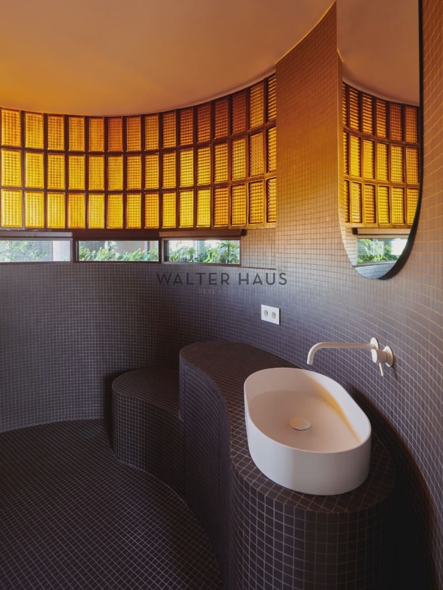 4 bedroom Apartment for sale in Madrid city with pool - € 3,500,000 (Ref: 8404091)