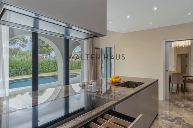 5 bedroom Villa for sale in Calonge i Sant Antoni with pool - € 4,000,000 (Ref: 8418897)