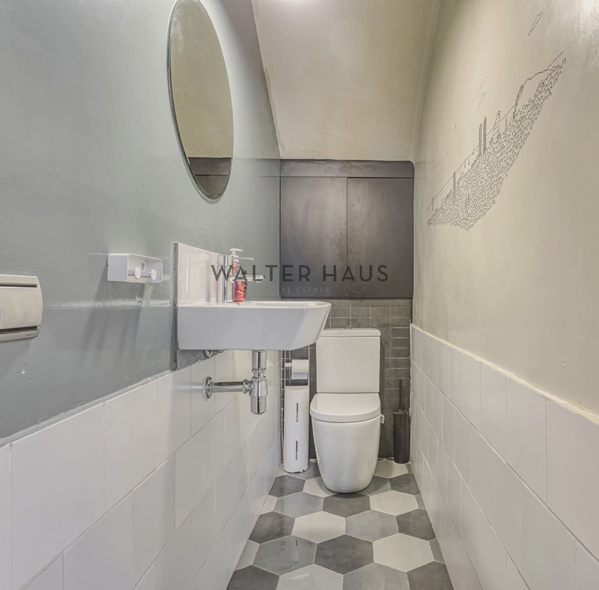 3 sovrum Villa till salu i Barcelona stad - 970 000 € (Ref: 8426747)