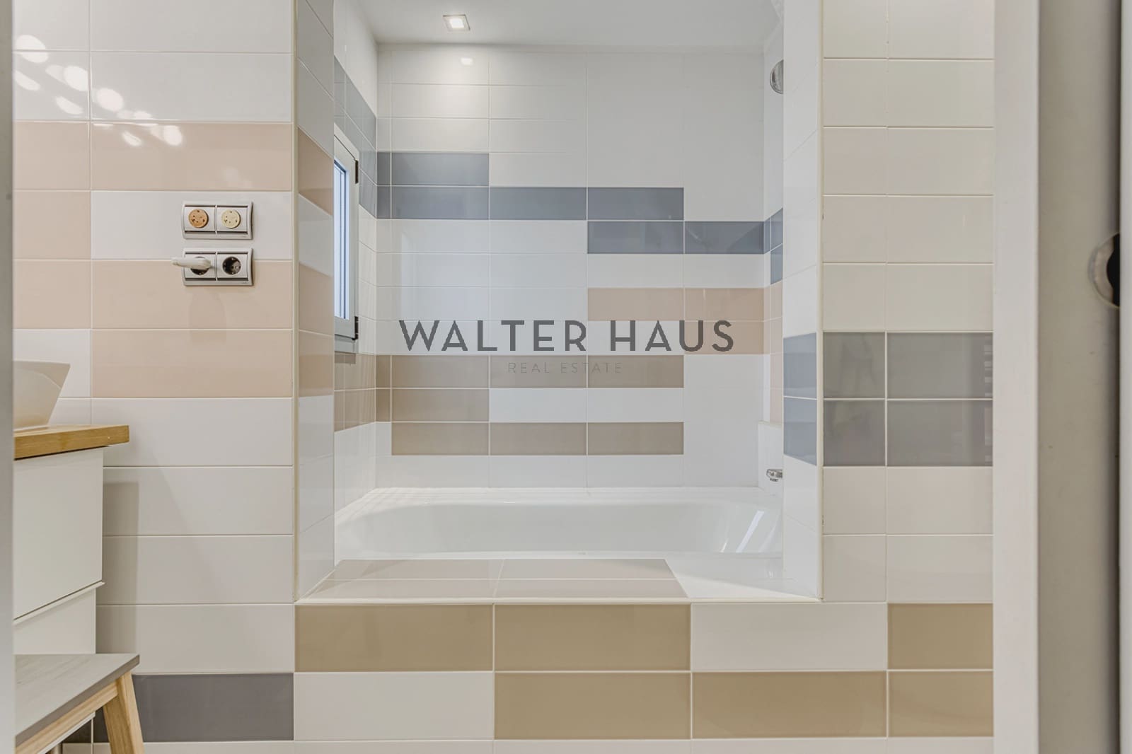 3 sovrum Villa till salu i Barcelona stad - 970 000 € (Ref: 8426747)