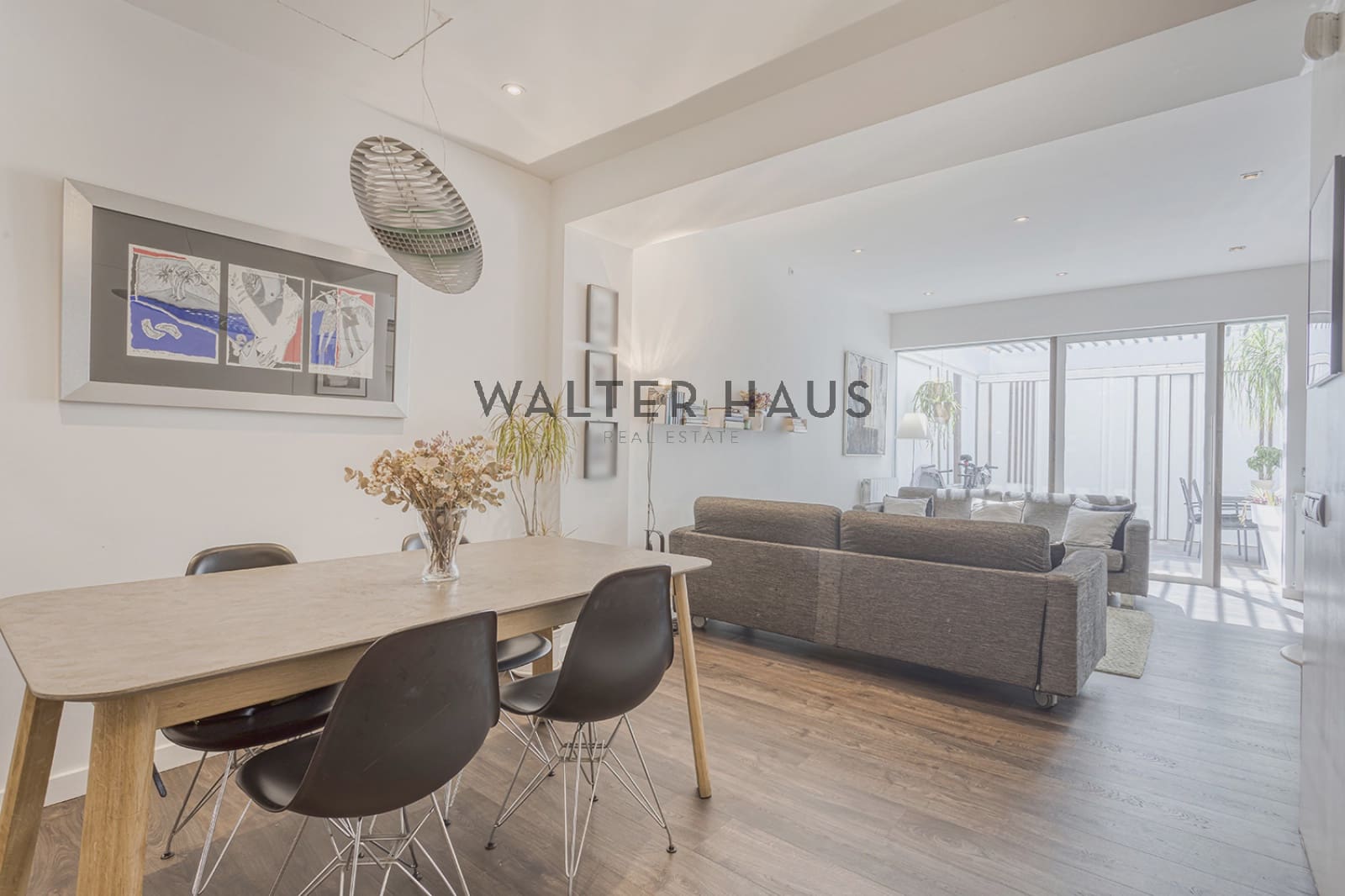 3 sovrum Villa till salu i Barcelona stad - 970 000 € (Ref: 8426747)