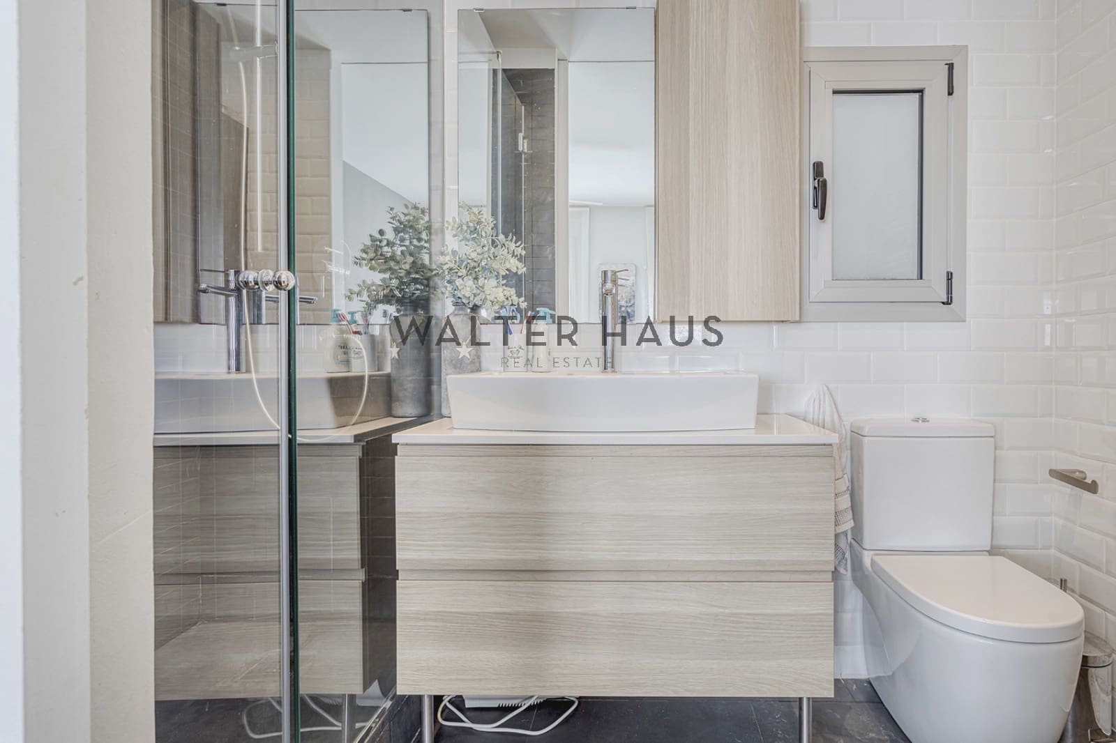 3 sovrum Villa till salu i Barcelona stad - 970 000 € (Ref: 8426747)