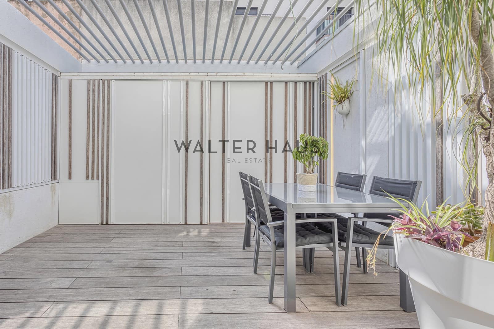 3 sovrum Villa till salu i Barcelona stad - 970 000 € (Ref: 8426747)