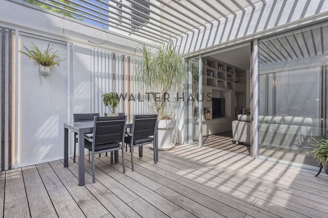 3 sovrum Villa till salu i El Poblenou, Barcelona stad - 970 000 € (Ref: 8426747)