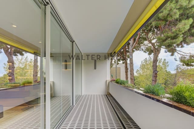 5 bedroom Flat for sale in Pedralbes, Barcelona city - € 2,800,000 (Ref: 8438065)