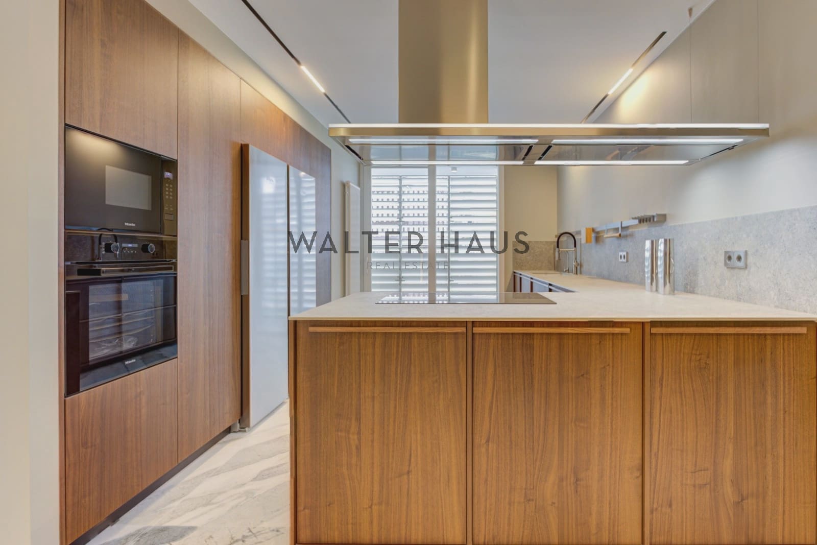 5 soveværelse Lejlighed til salg i Barcelona by - € 2.800.000 (Ref: 8438065)