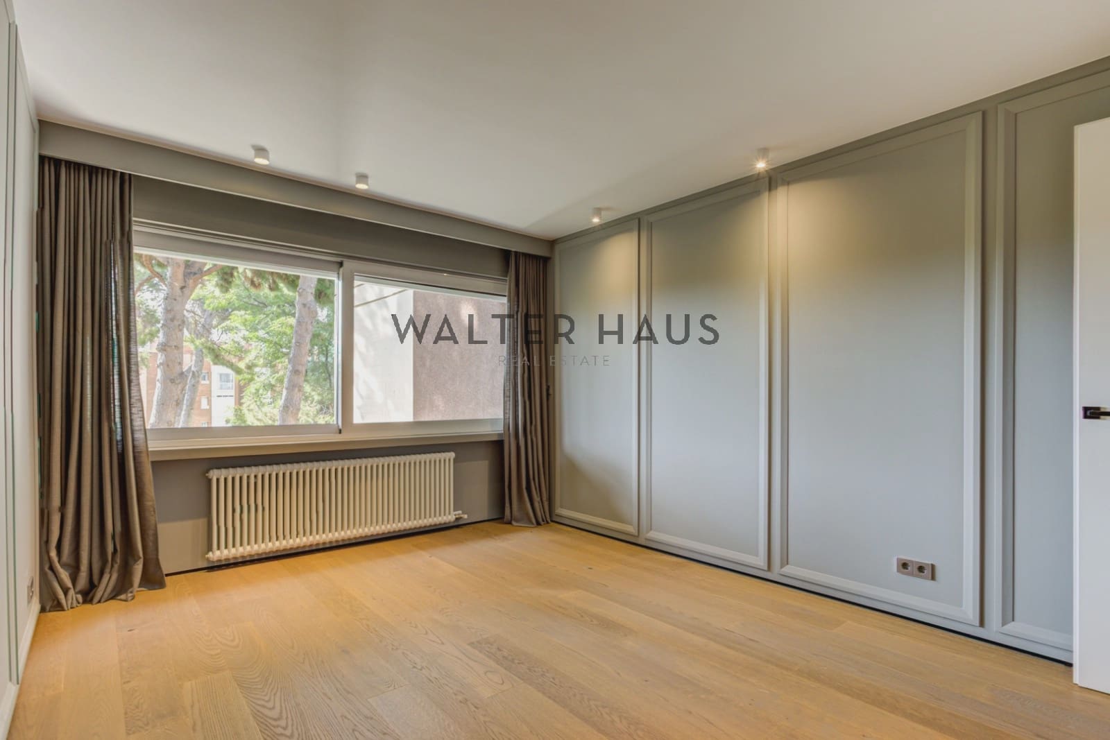 5 soveværelse Lejlighed til salg i Barcelona by - € 2.800.000 (Ref: 8438065)