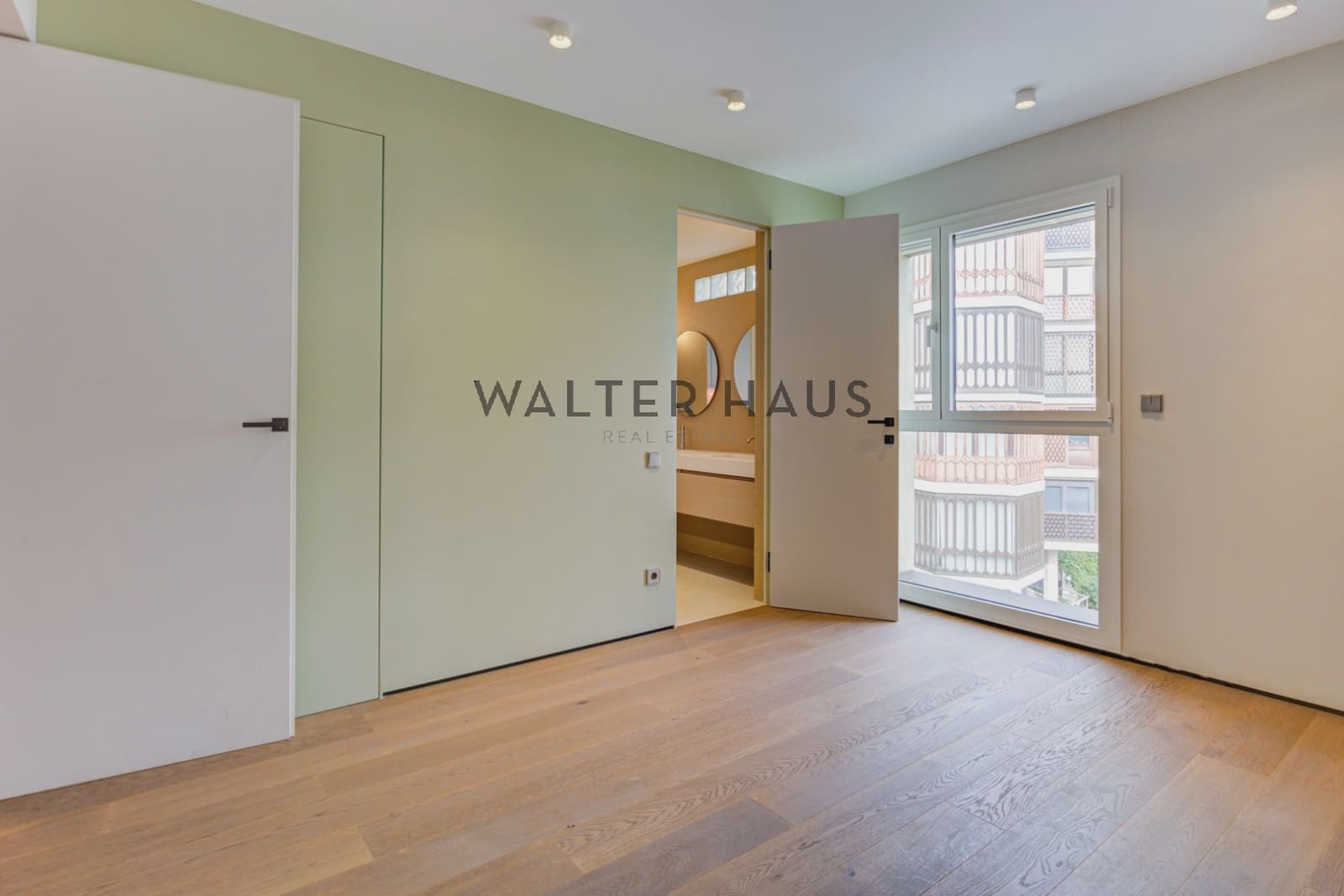 5 soveværelse Lejlighed til salg i Barcelona by - € 2.800.000 (Ref: 8438065)