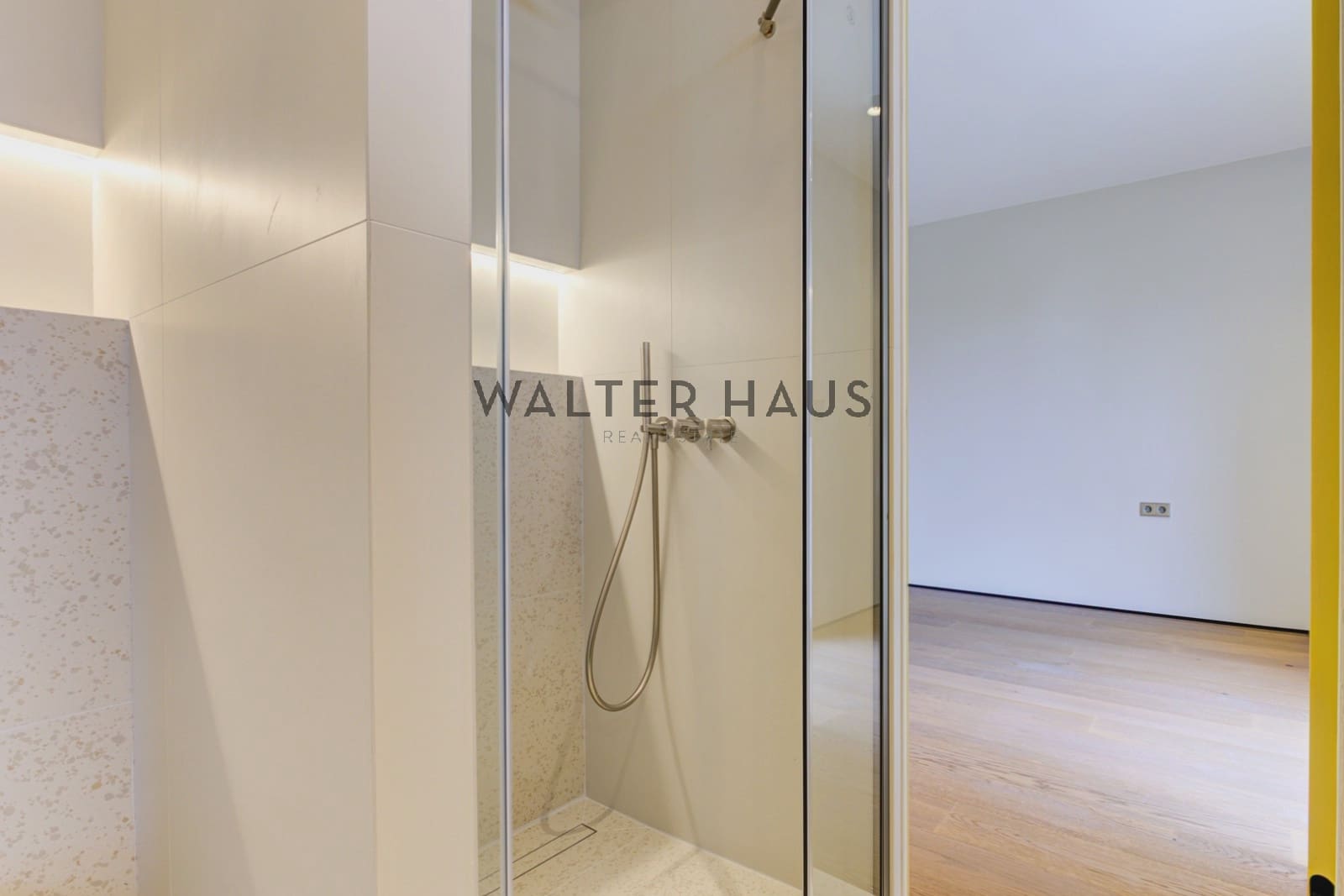 5 soveværelse Lejlighed til salg i Barcelona by - € 2.800.000 (Ref: 8438065)