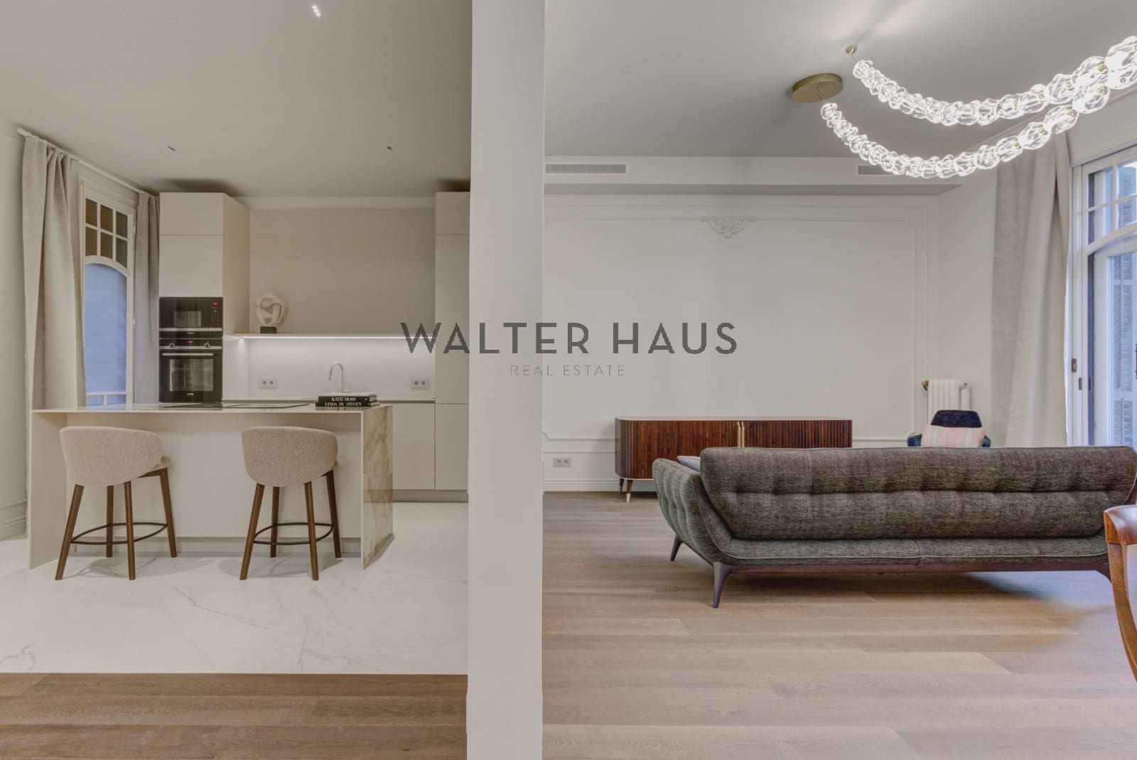 4 soveværelse Lejlighed til salg i Barcelona by - € 1.750.000 (Ref: 8438225)