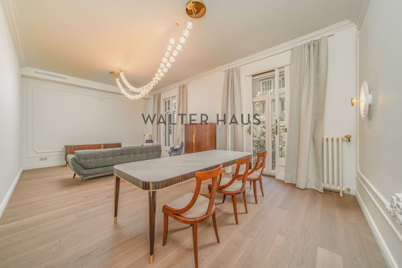 4 soveværelse Lejlighed til salg i Barcelona by - € 1.750.000 (Ref: 8438225)