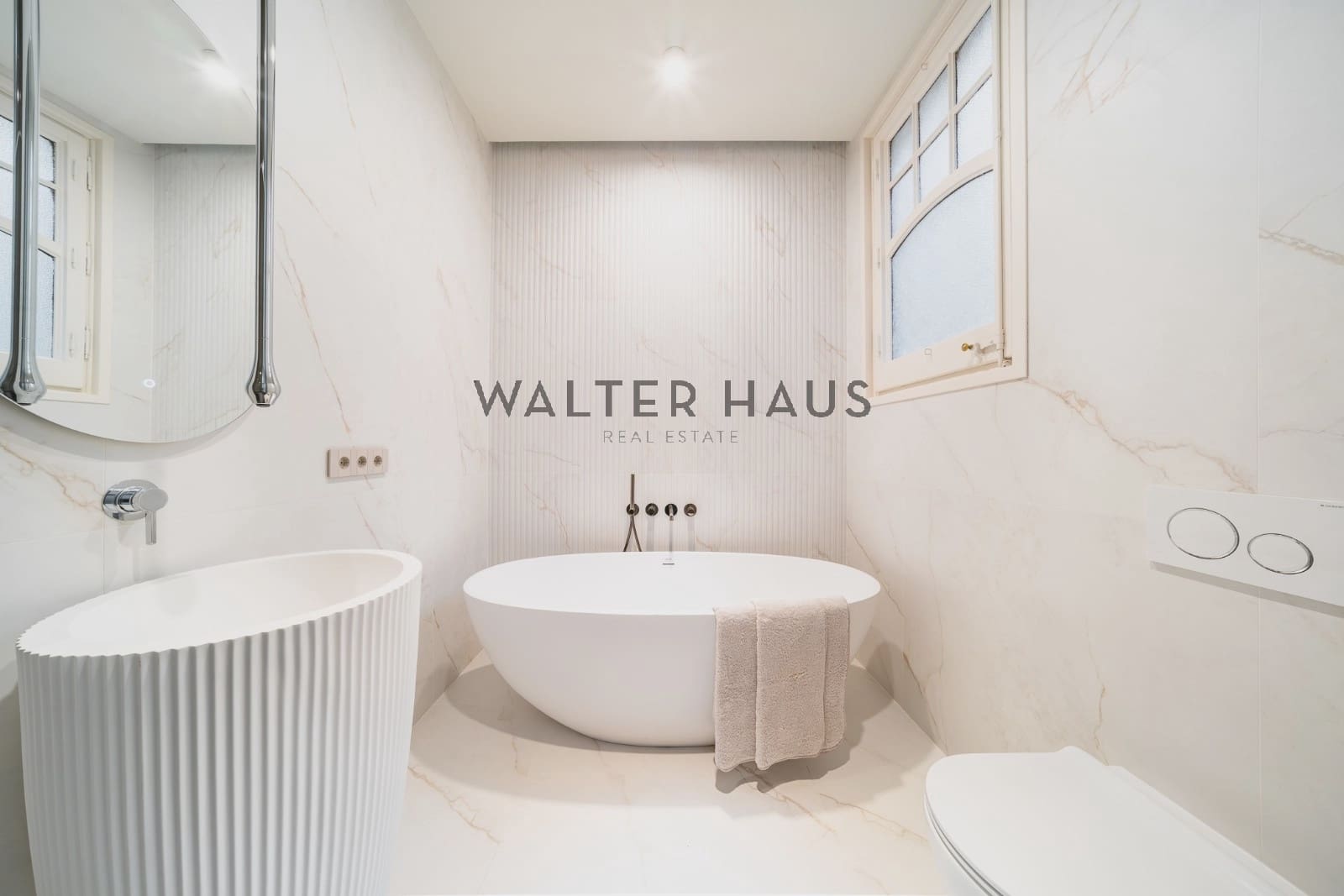 4 soveværelse Lejlighed til salg i Barcelona by - € 1.750.000 (Ref: 8438225)