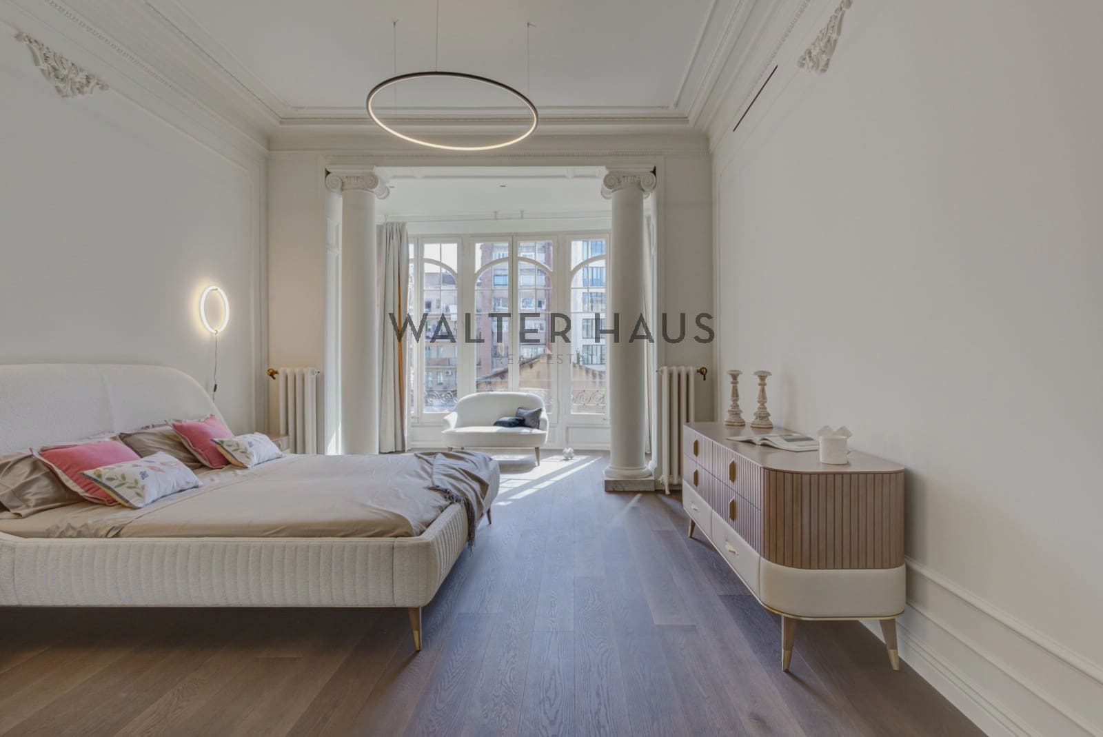 4 soveværelse Lejlighed til salg i Barcelona by - € 1.750.000 (Ref: 8438225)