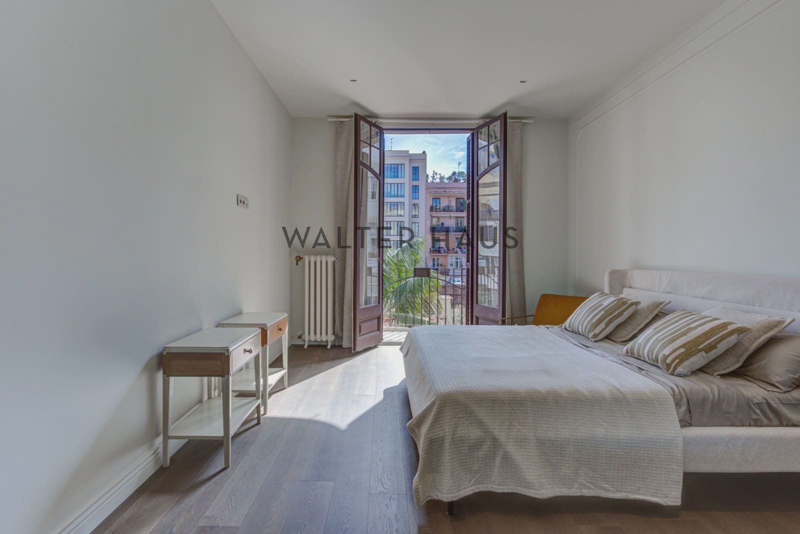 4 soveværelse Lejlighed til salg i Barcelona by - € 1.750.000 (Ref: 8438225)