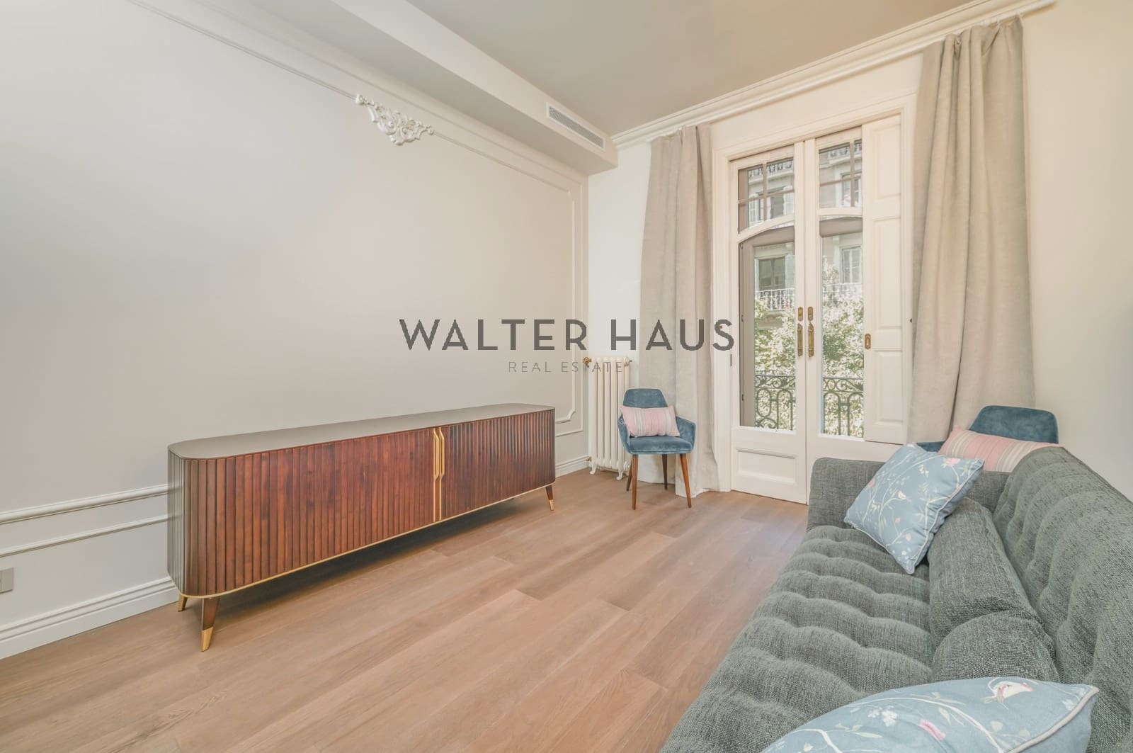 4 soveværelse Lejlighed til salg i Barcelona by - € 1.750.000 (Ref: 8438225)