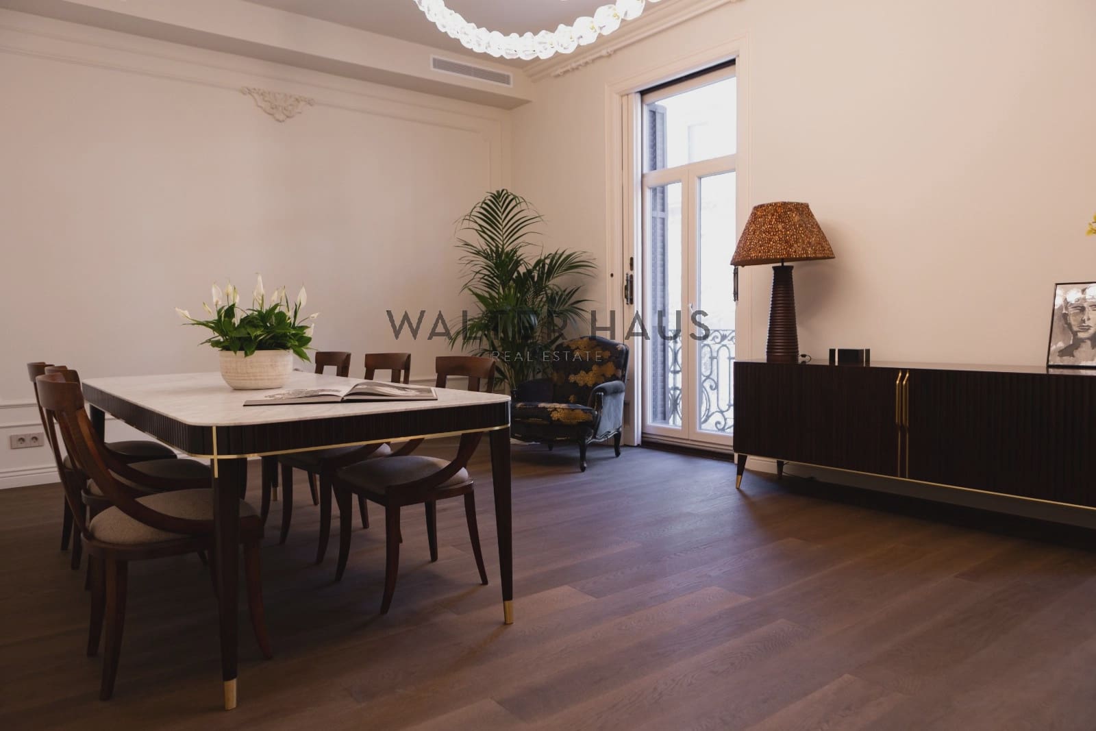 4 soveværelse Lejlighed til salg i Barcelona by - € 1.790.000 (Ref: 8438225)