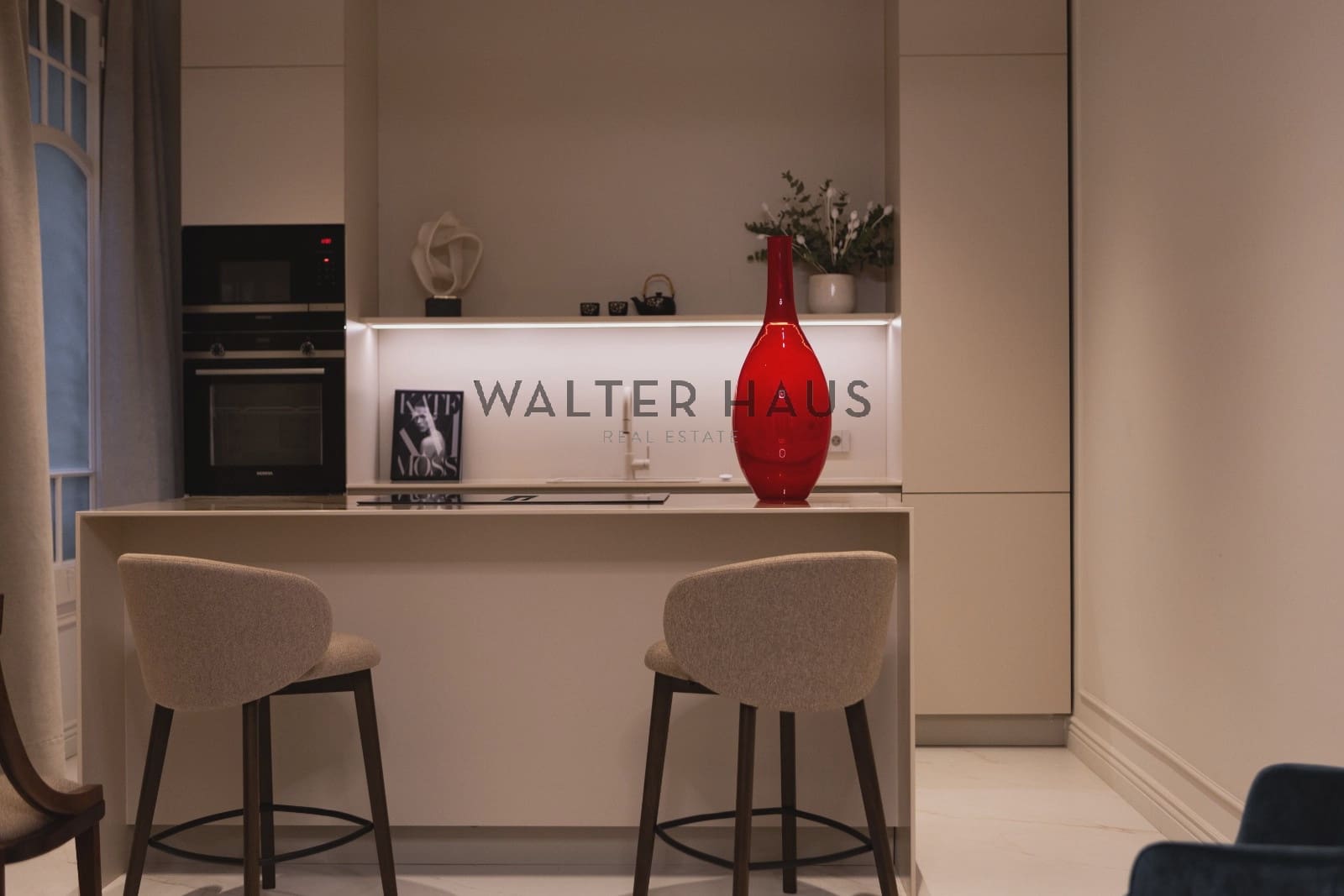 4 soveværelse Lejlighed til salg i Barcelona by - € 1.790.000 (Ref: 8438225)