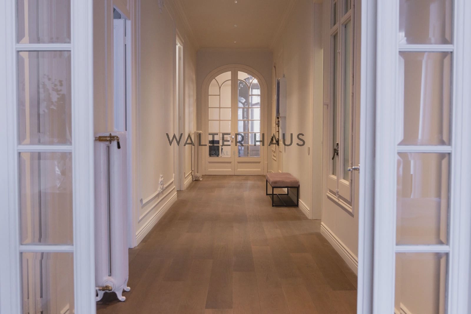 4 soveværelse Lejlighed til salg i Barcelona by - € 1.790.000 (Ref: 8438225)